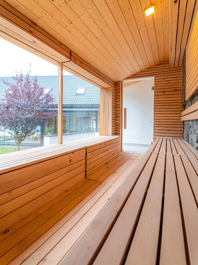 Villa U Zamku Sobotín Exteriör bild