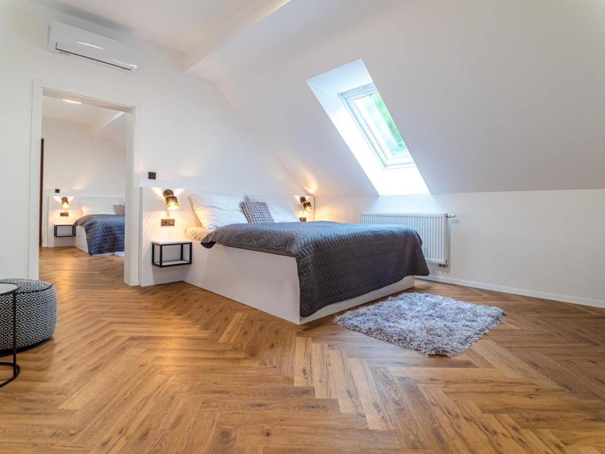 Villa U Zamku Sobotín Exteriör bild