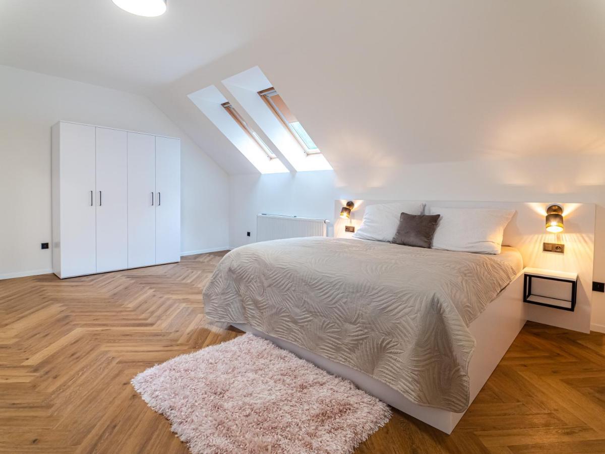 Villa U Zamku Sobotín Exteriör bild